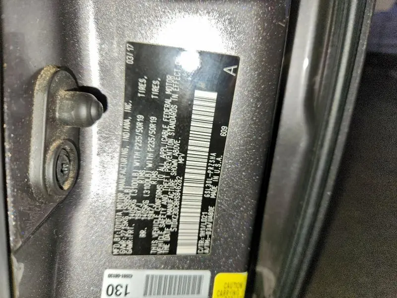 2017 TOYOTA SIENNA SE  