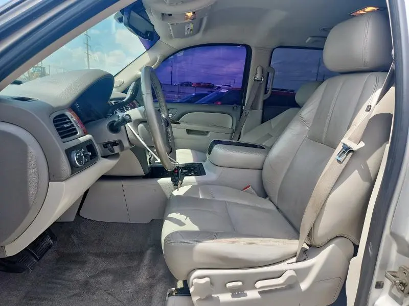 2011 GMC YUKON SLT