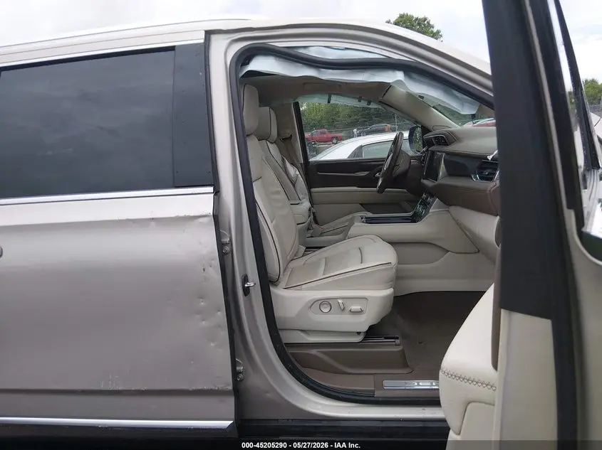 2023 GMC YUKON XL 4WD DENALI