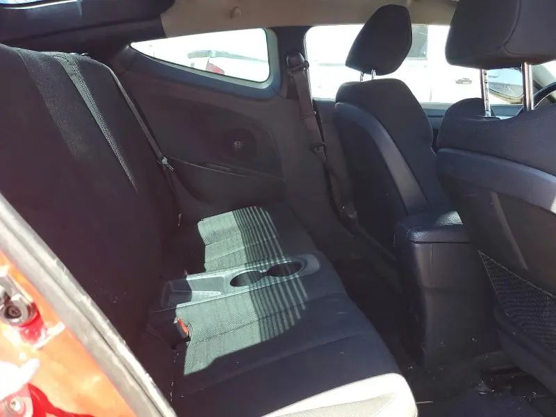 2017 HYUNDAI VELOSTER BASE  