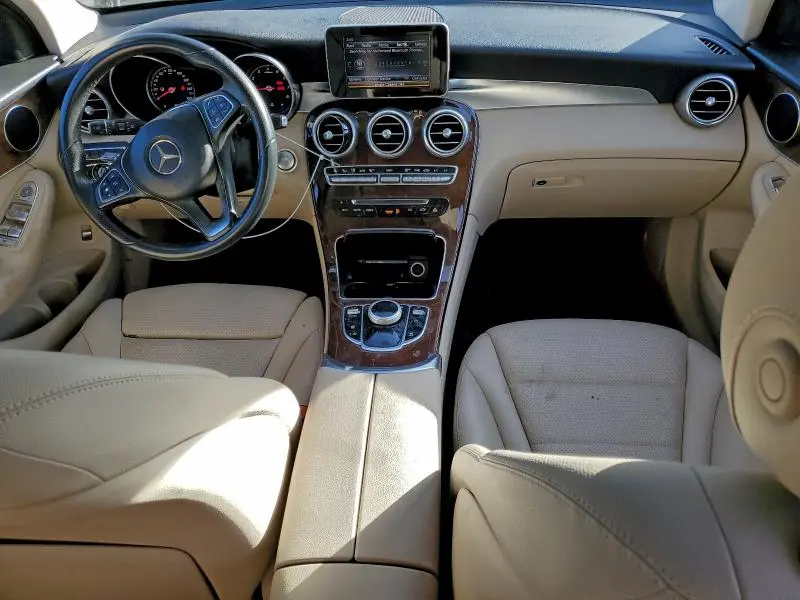 2018 MERCEDES-BENZ GLC 300  