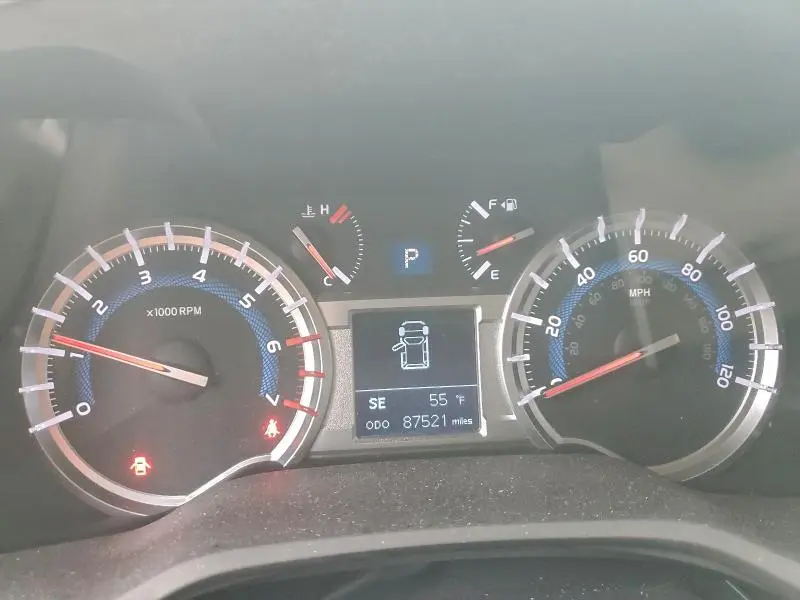 2018 TOYOTA 4RUNNER SR5  