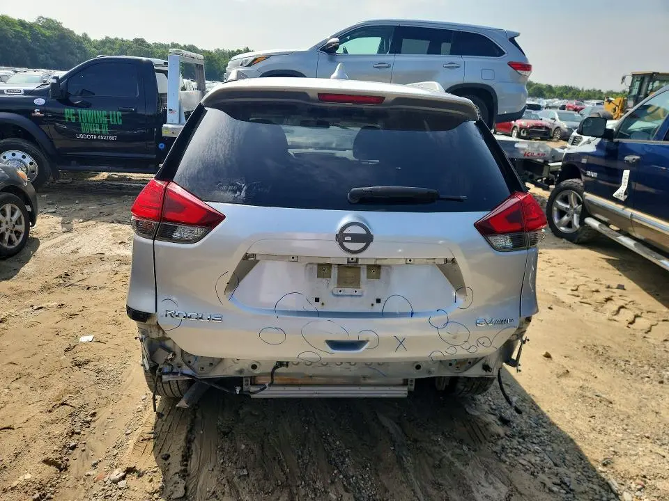 2017 NISSAN ROGUE   