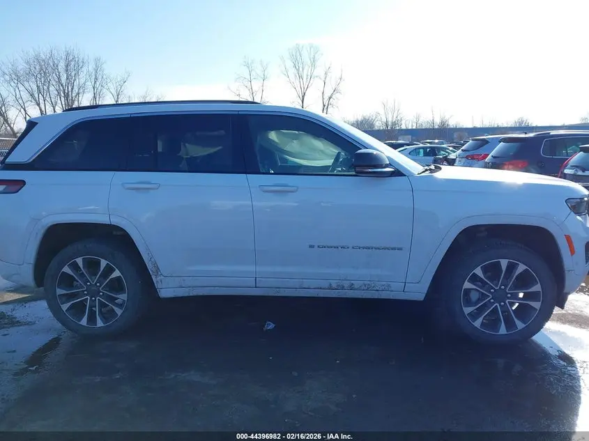 2022 JEEP GRAND CHEROKEE OVERLAND 4X4