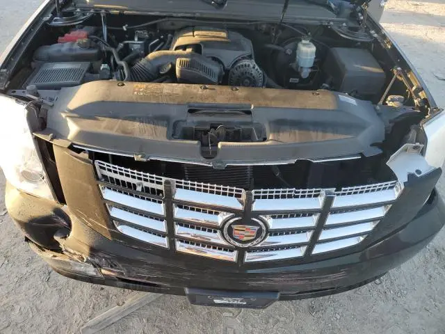 2012 CADILLAC ESCALADE LUXURY  