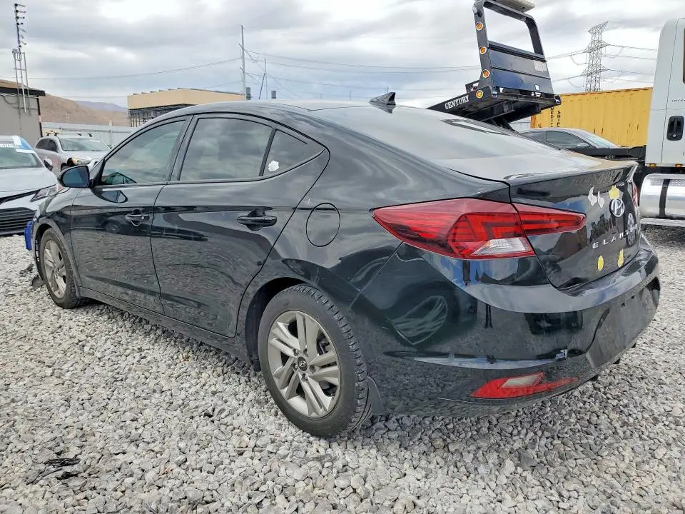 2020 HYUNDAI ELANTRA SEL  
