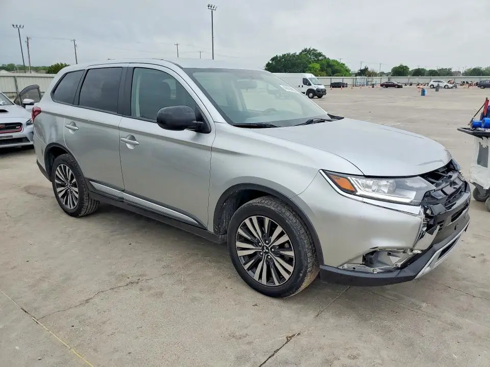 2020 MITSUBISHI OUTLANDER ES  