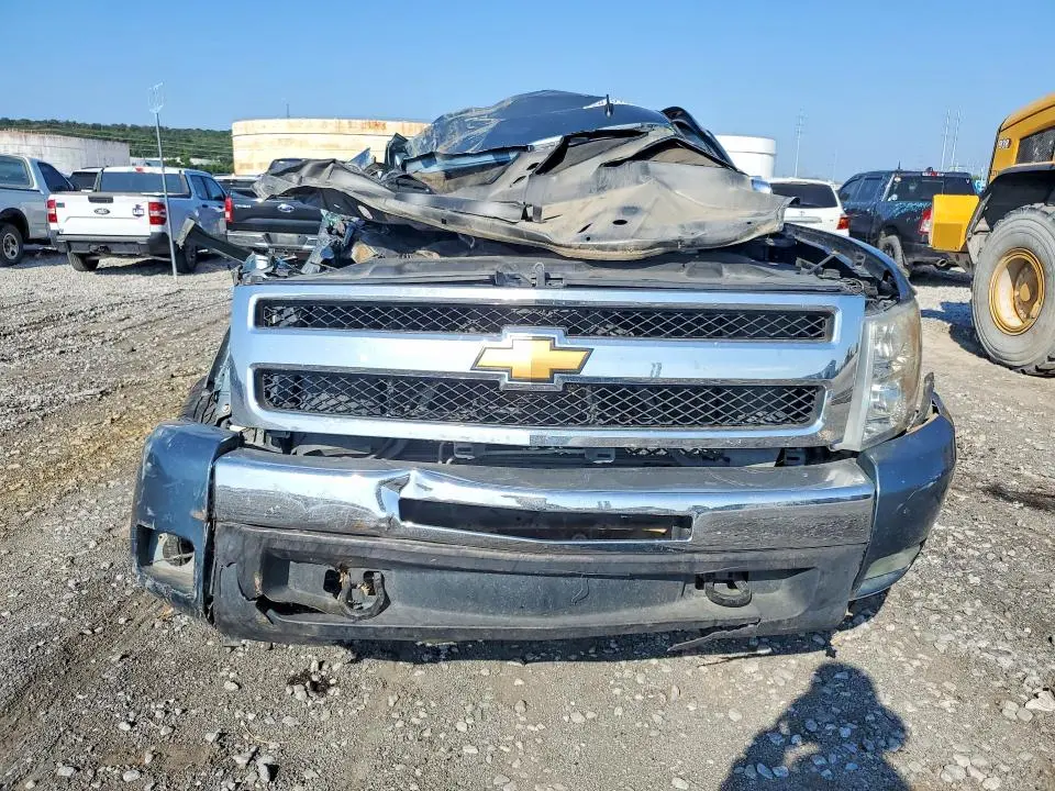 2011 CHEVROLET SILVERADO C1500 LT  