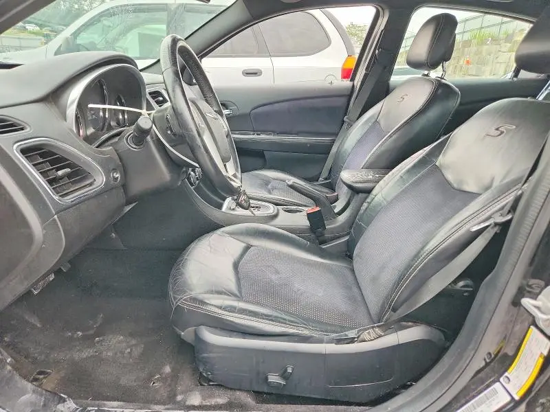 2013 CHRYSLER 200 LIMITED  