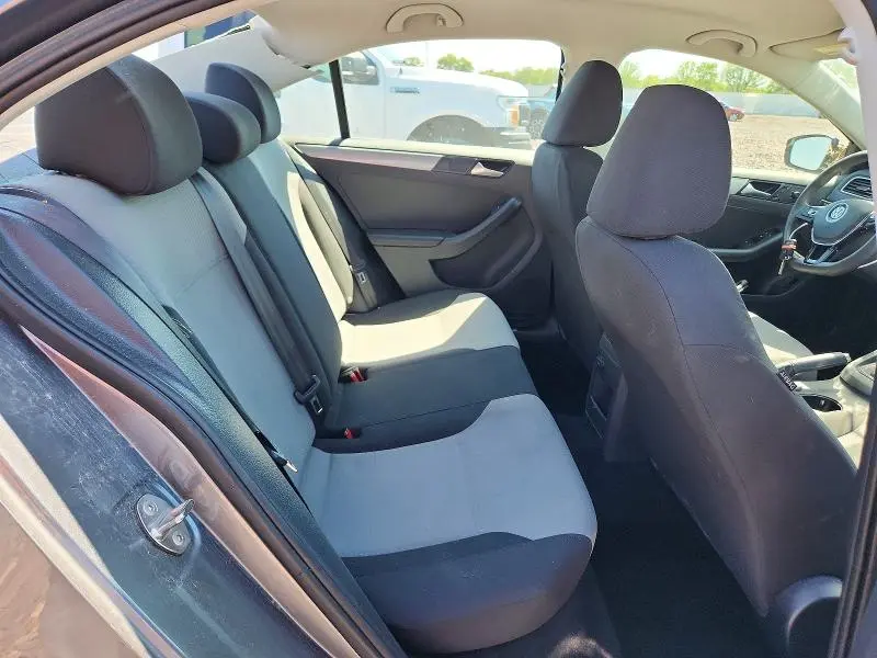 2017 VOLKSWAGEN JETTA S  