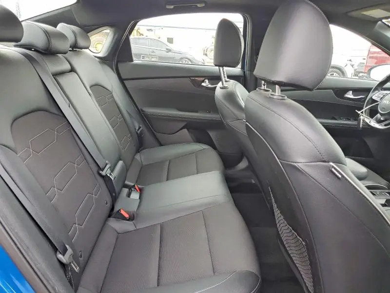 2022 KIA FORTE GT LINE  