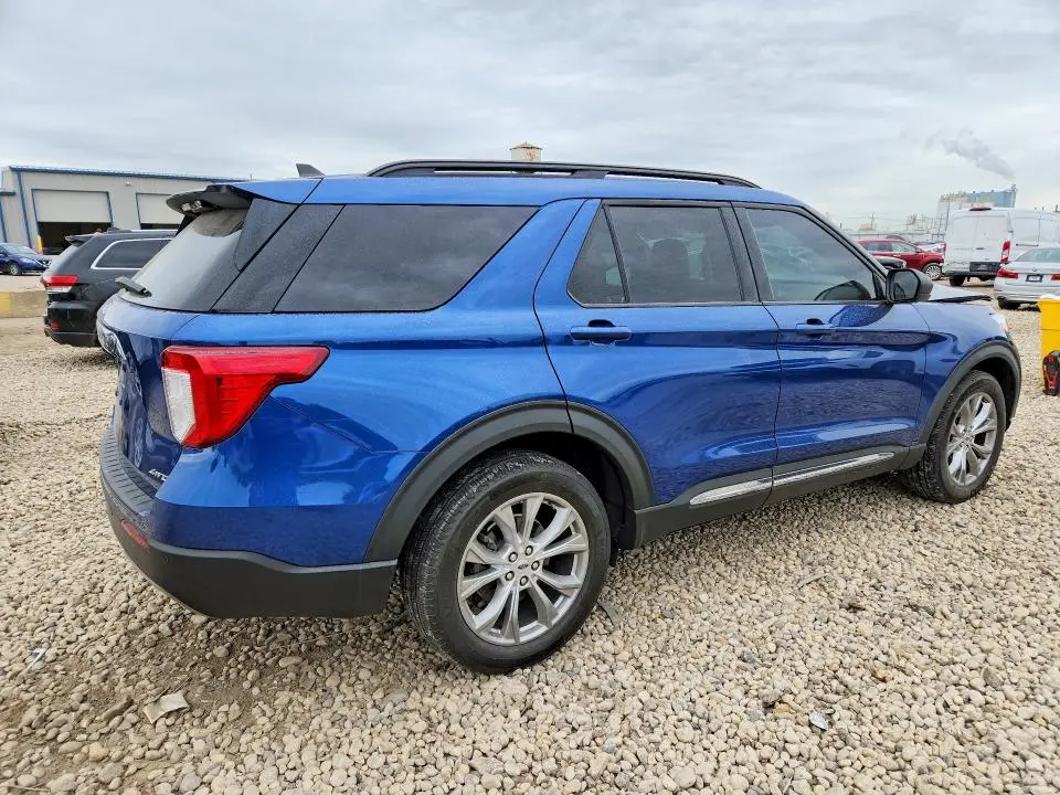 2021 FORD EXPLORER XLT  