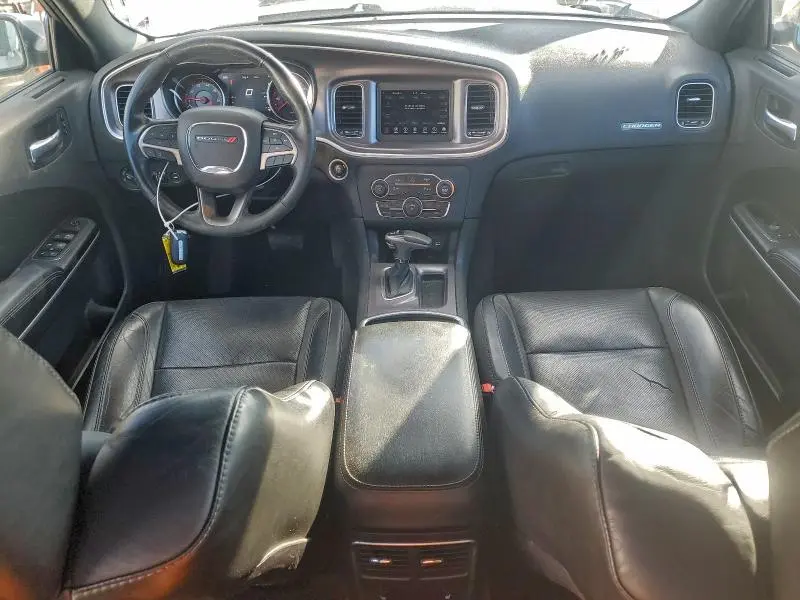 2019 DODGE CHARGER SXT  