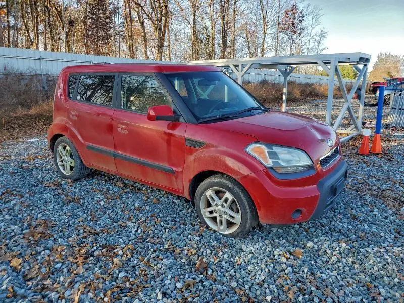 2010 KIA SOUL +  