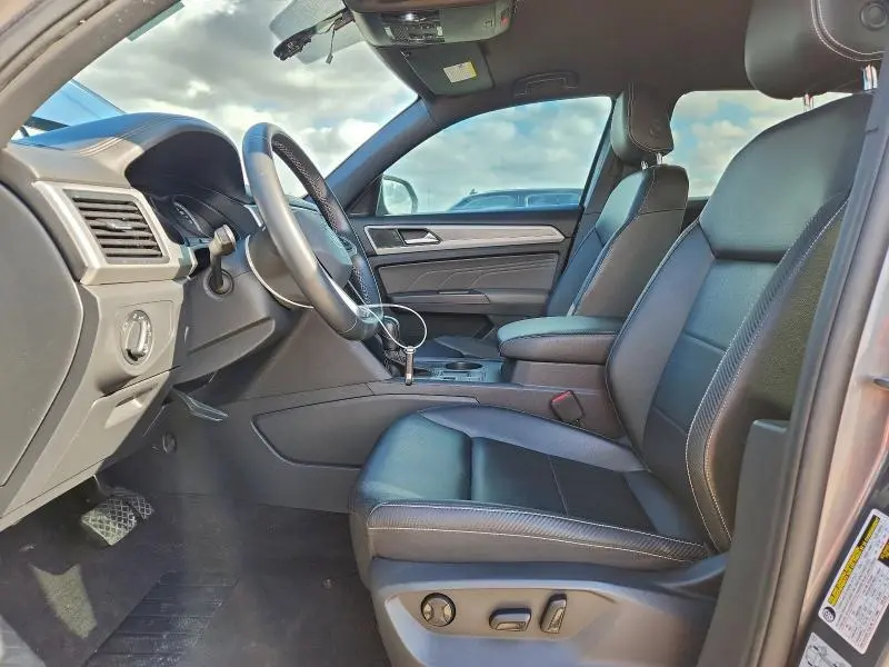 2021 VOLKSWAGEN ATLAS CROSS SPORT SE  