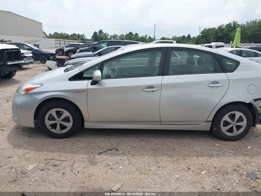 2013 TOYOTA PRIUS TWO