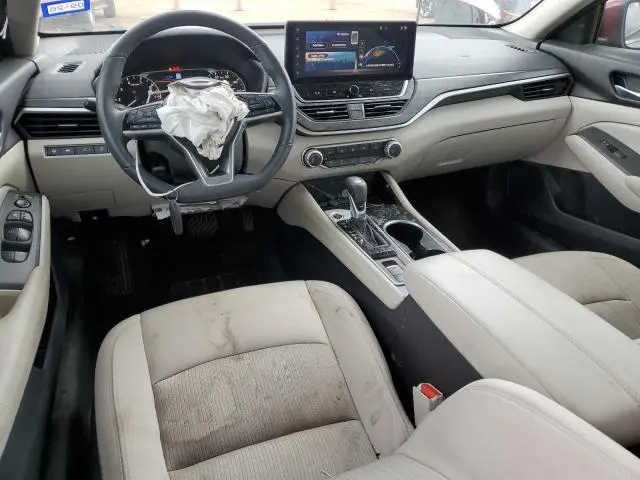 2024 NISSAN ALTIMA SV  