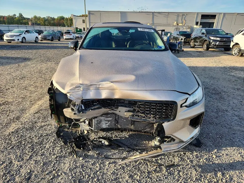 2024 VOLVO S60 PLUS  
