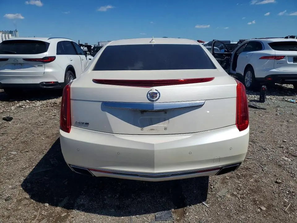 2013 CADILLAC XTS LUXURY COLLECTION  