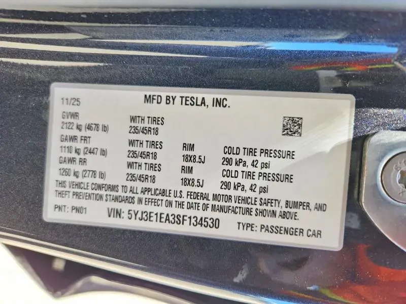 2025 TESLA MODEL 3   