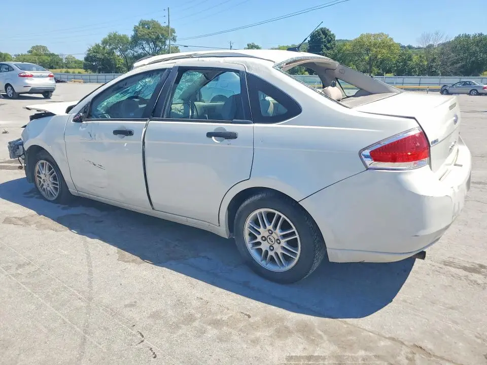2011 FORD FOCUS SE  