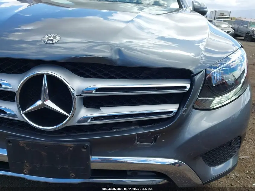 2018 MERCEDES-BENZ GLC 300  