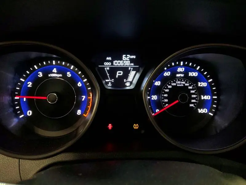 2013 HYUNDAI ELANTRA GLS  