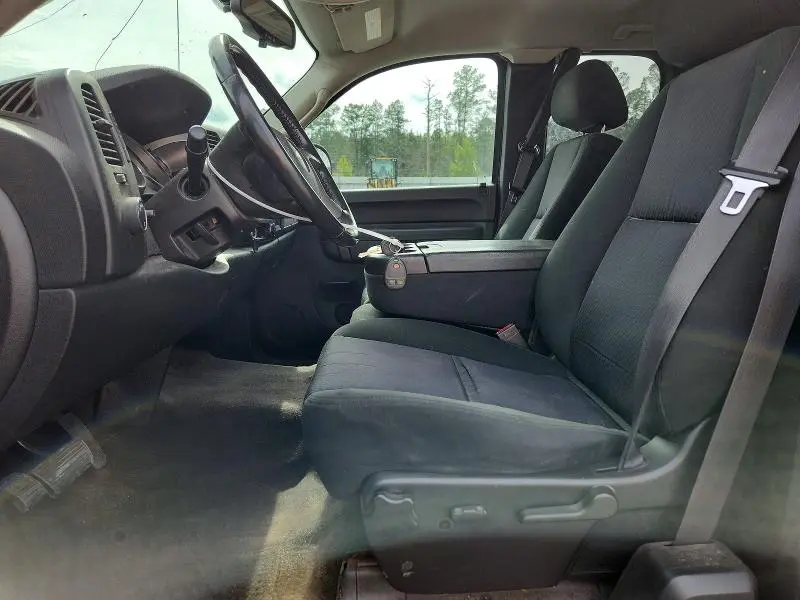 2013 CHEVROLET SILVERADO C1500 LT  