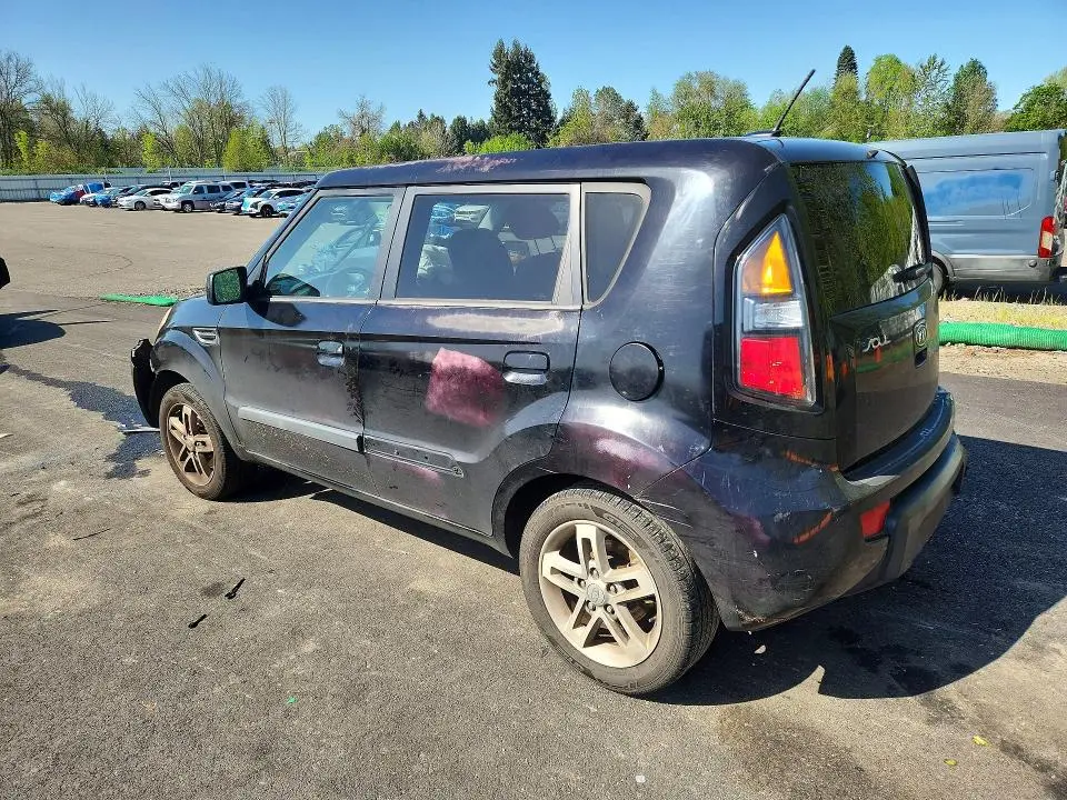 2010 KIA SOUL +  