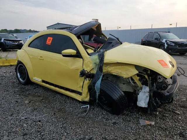 2012 VOLKSWAGEN BEETLE   