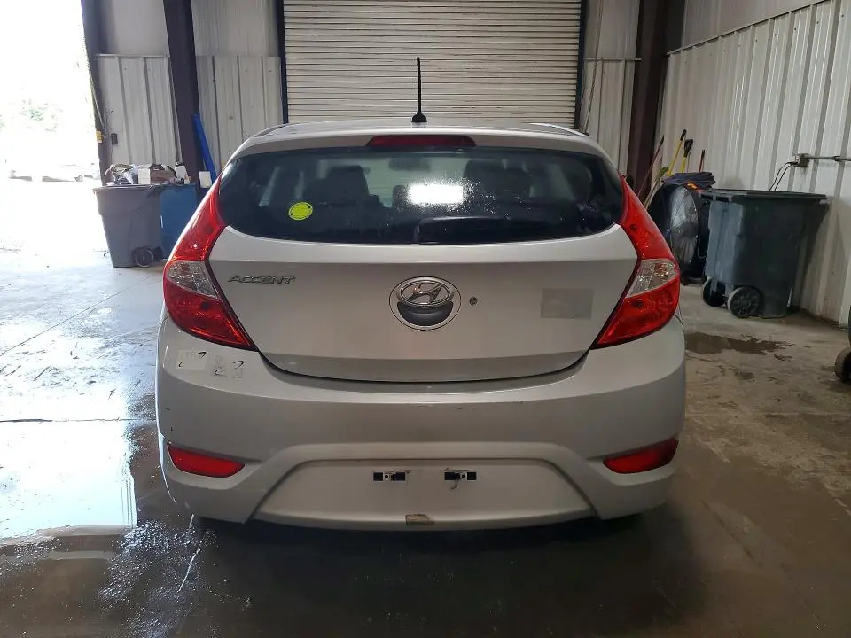 2015 HYUNDAI ACCENT GS  