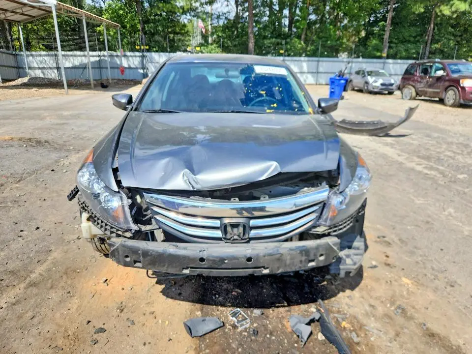 2012 HONDA ACCORD LX  