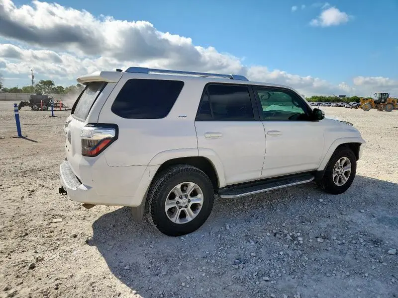 2016 TOYOTA 4RUNNER SR5  