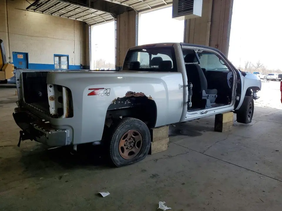2010 CHEVROLET SILVERADO K1500 LT  