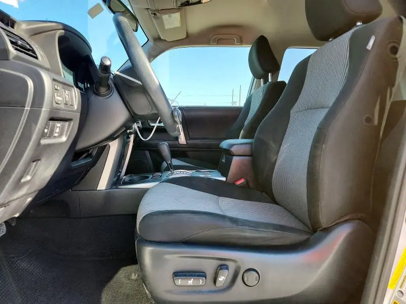 2019 TOYOTA 4RUNNER SR5  