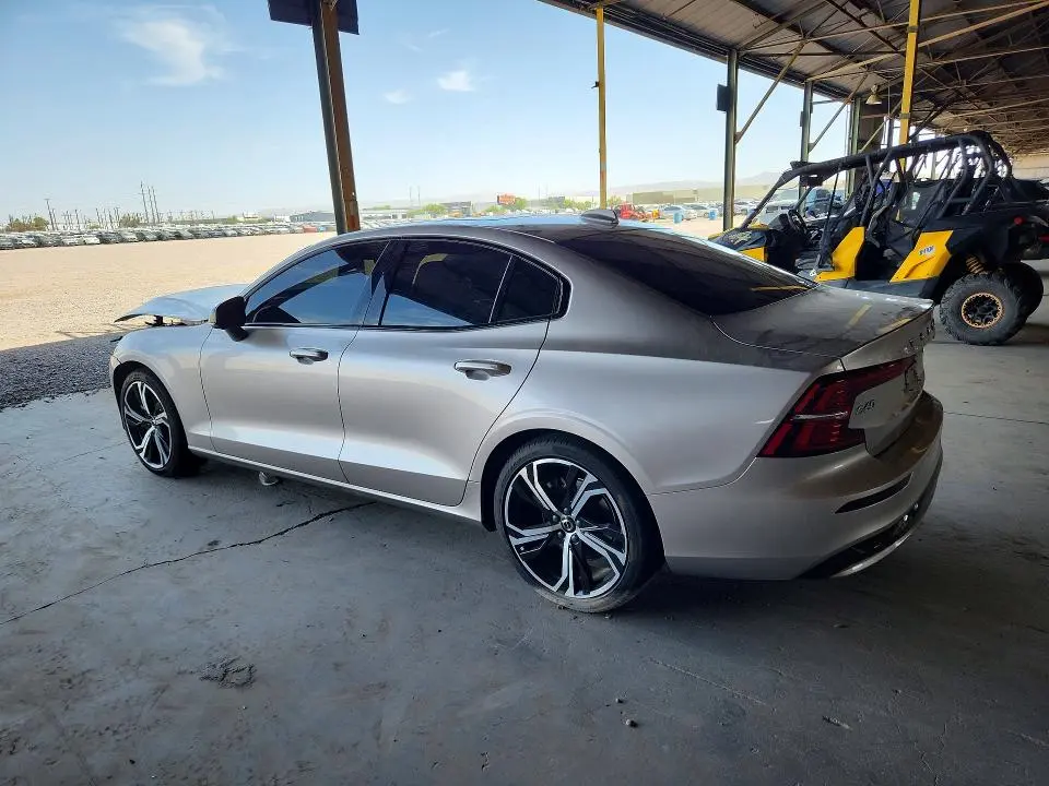 2024 VOLVO S60 CORE  