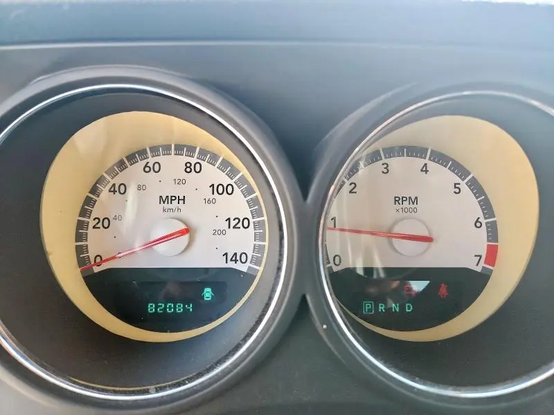 2010 DODGE CHALLENGER SE  