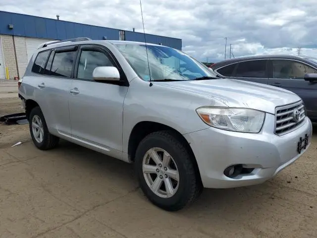 2010 TOYOTA HIGHLANDER   
