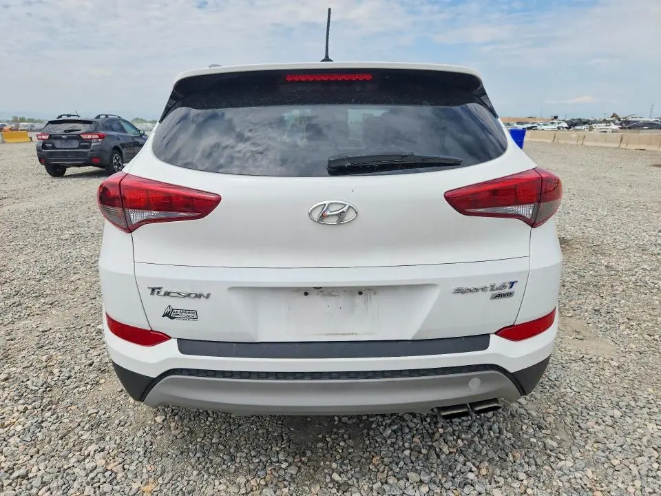 2017 HYUNDAI TUCSON SPORT  