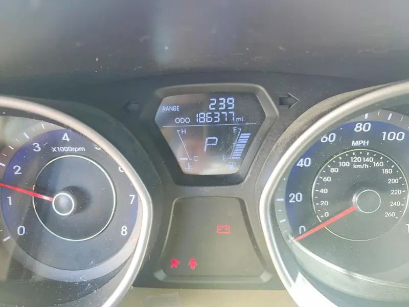 2013 HYUNDAI ELANTRA LIMITED  