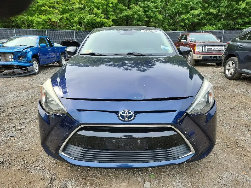 2017 TOYOTA YARIS IA BASE  