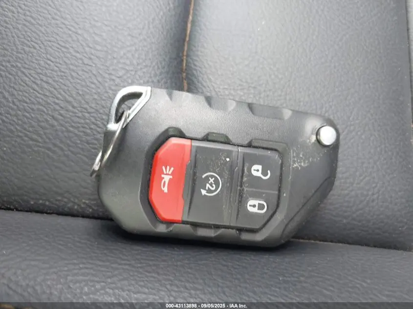 2024 JEEP WRANGLER 4-DOOR SAHARA 4X4