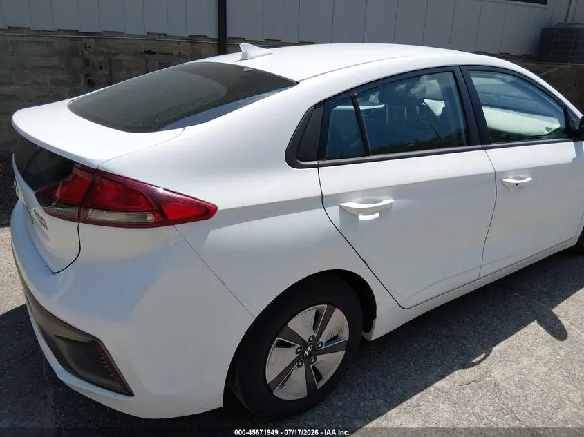 2020 HYUNDAI IONIQ HYBRID BLUE