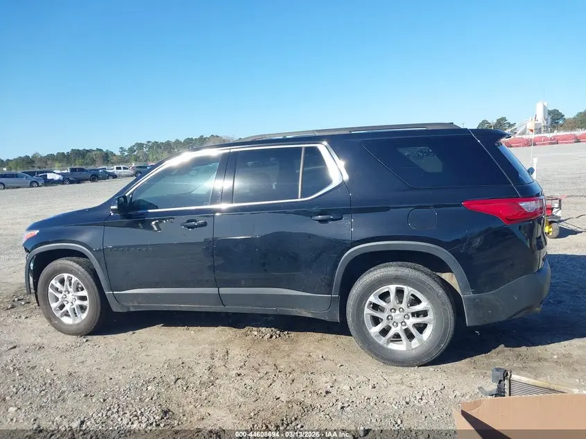 2020 CHEVROLET TRAVERSE FWD LT CLOTH