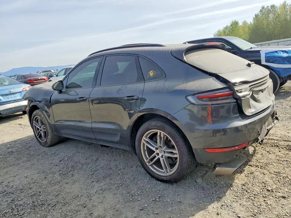 2019 PORSCHE MACAN   