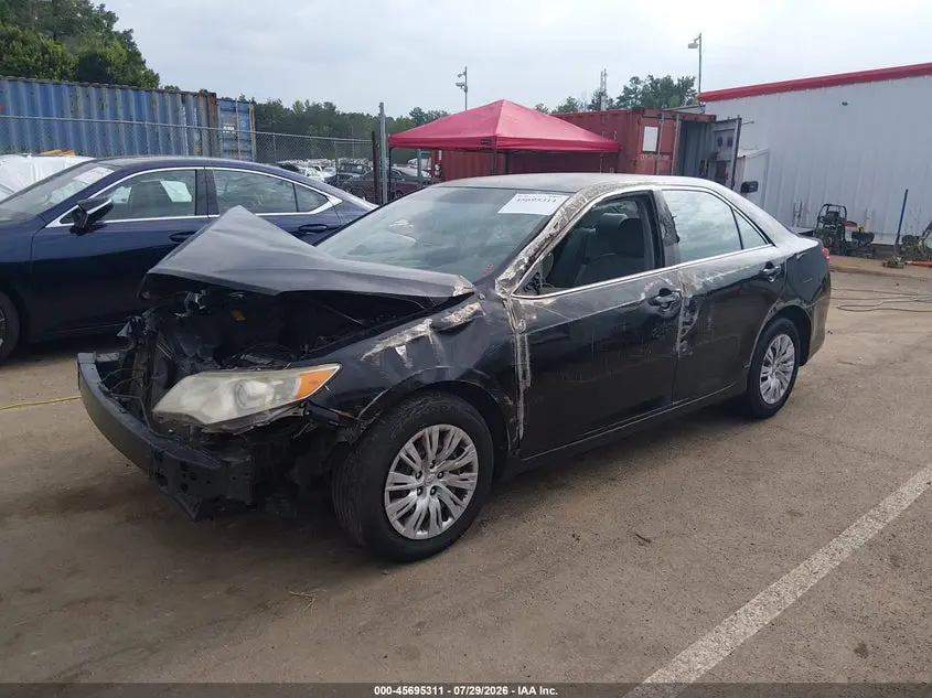 2014 TOYOTA CAMRY L
