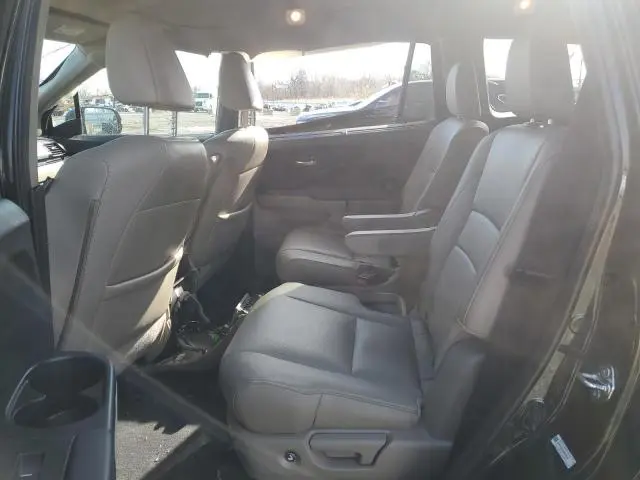 2016 HONDA PILOT ELITE
