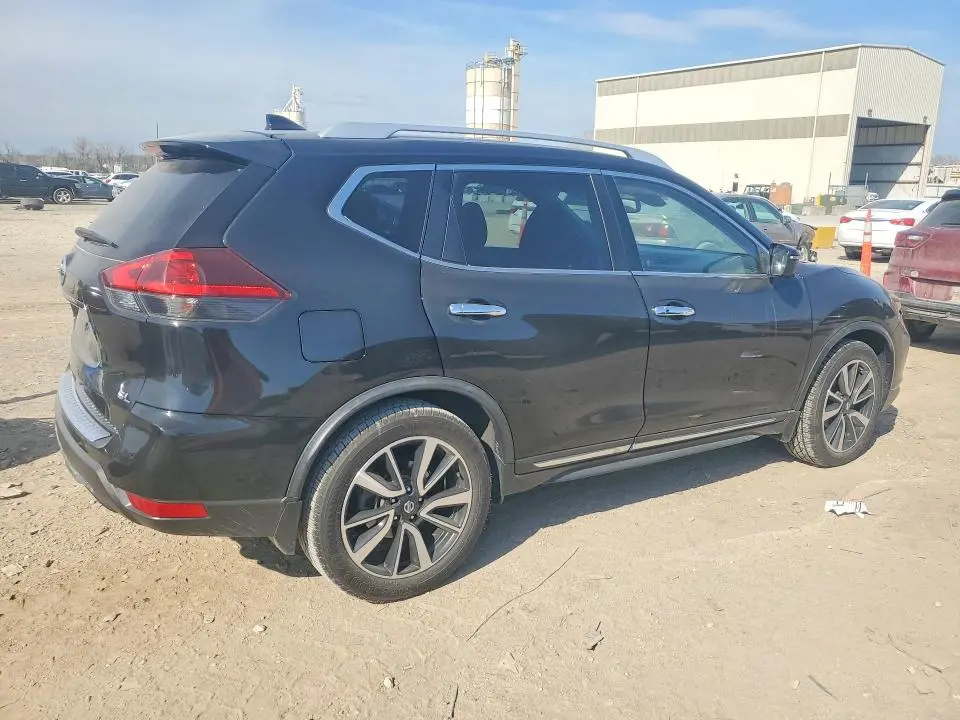 2018 NISSAN ROGUE S  
