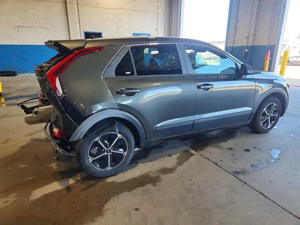 2026 KIA NIRO LX  