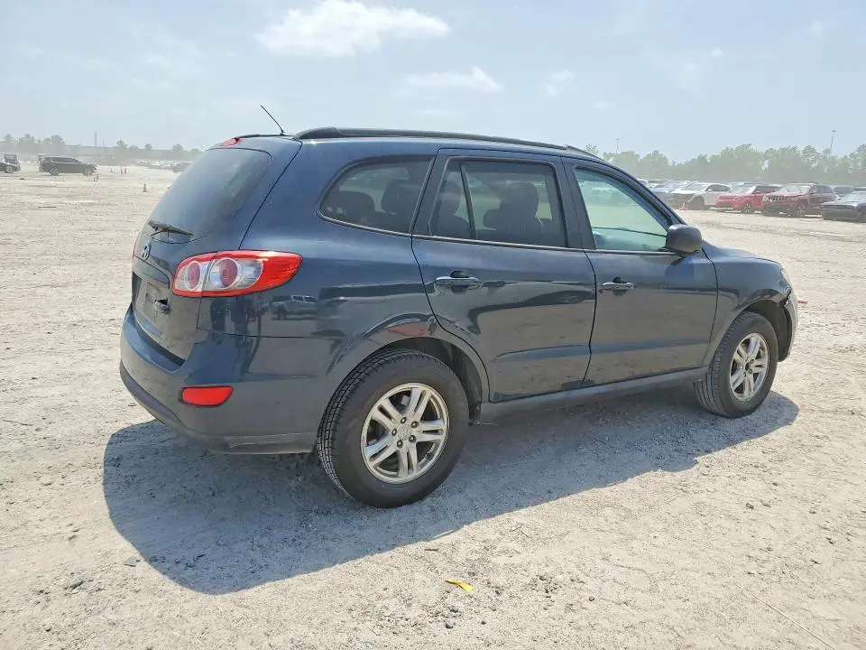 2012 HYUNDAI SANTA FE GLS  